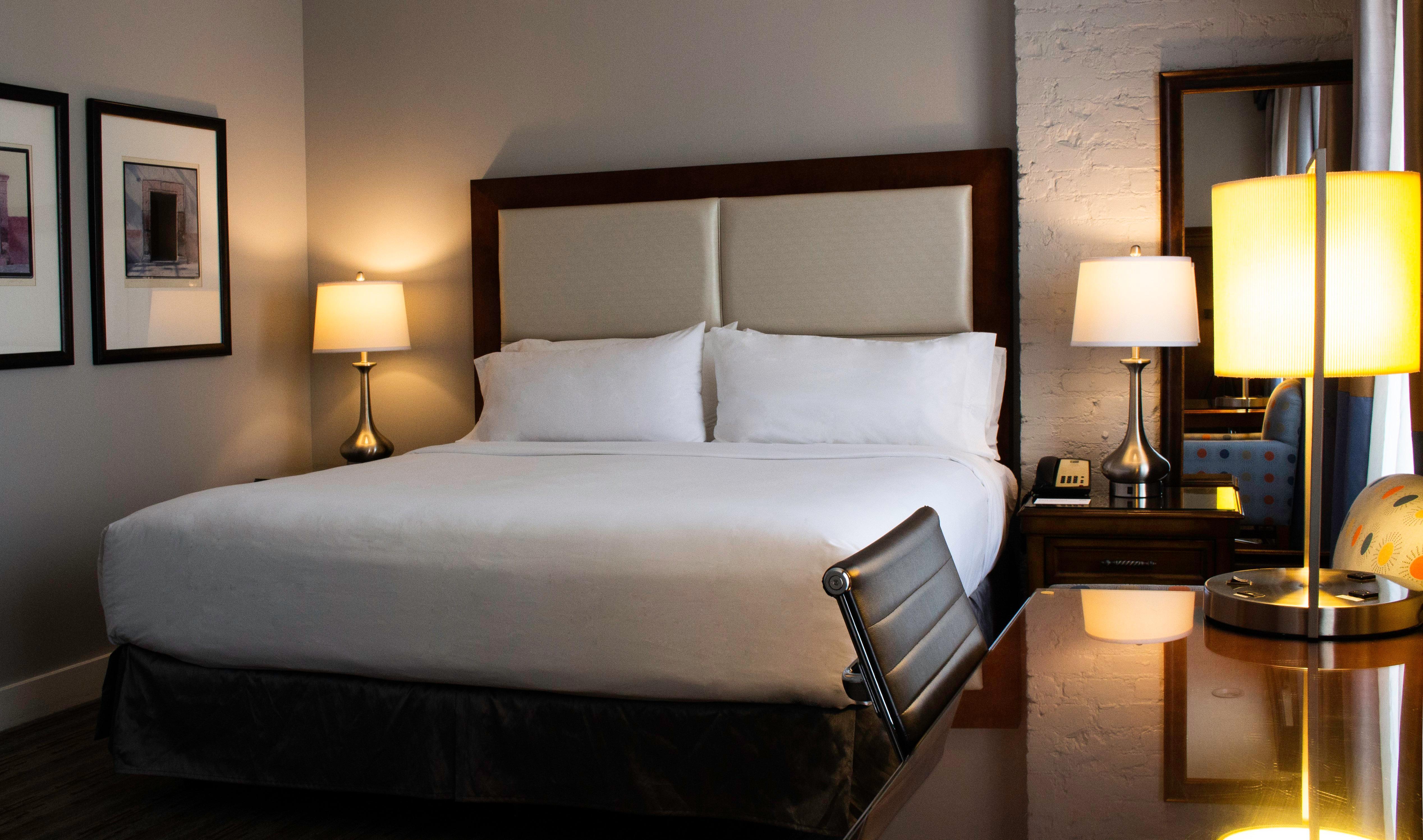 Hotel Virginia Santa Barbara, Tapestry Collection By Hilton Eksteriør billede